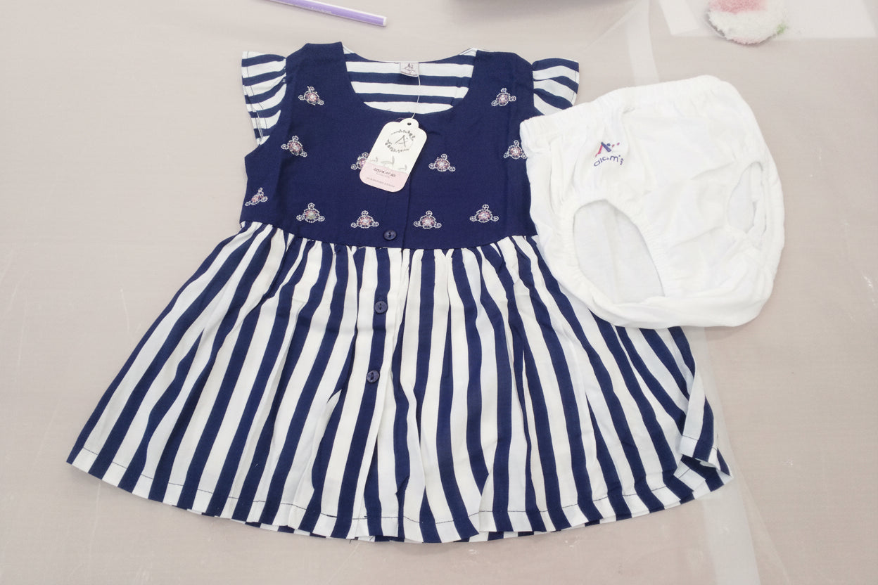 Girls Striped Embellished Top & Shorts Set 108