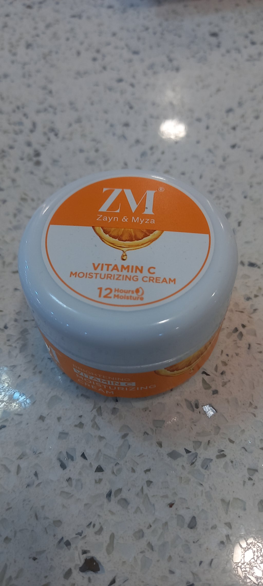 Zayn & Myza 3X Vitamin E + Vitamin C Brightening Moisturizing Cream – 12 Hours Hydration
