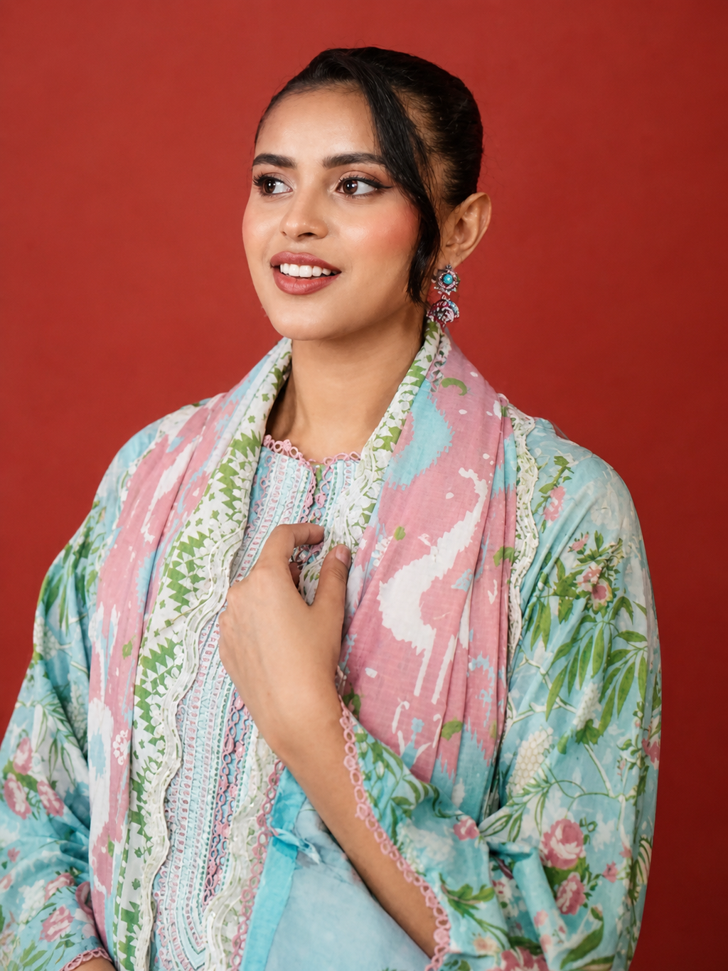 Luxury Digital Printed Lawn Three Piece Set -C279