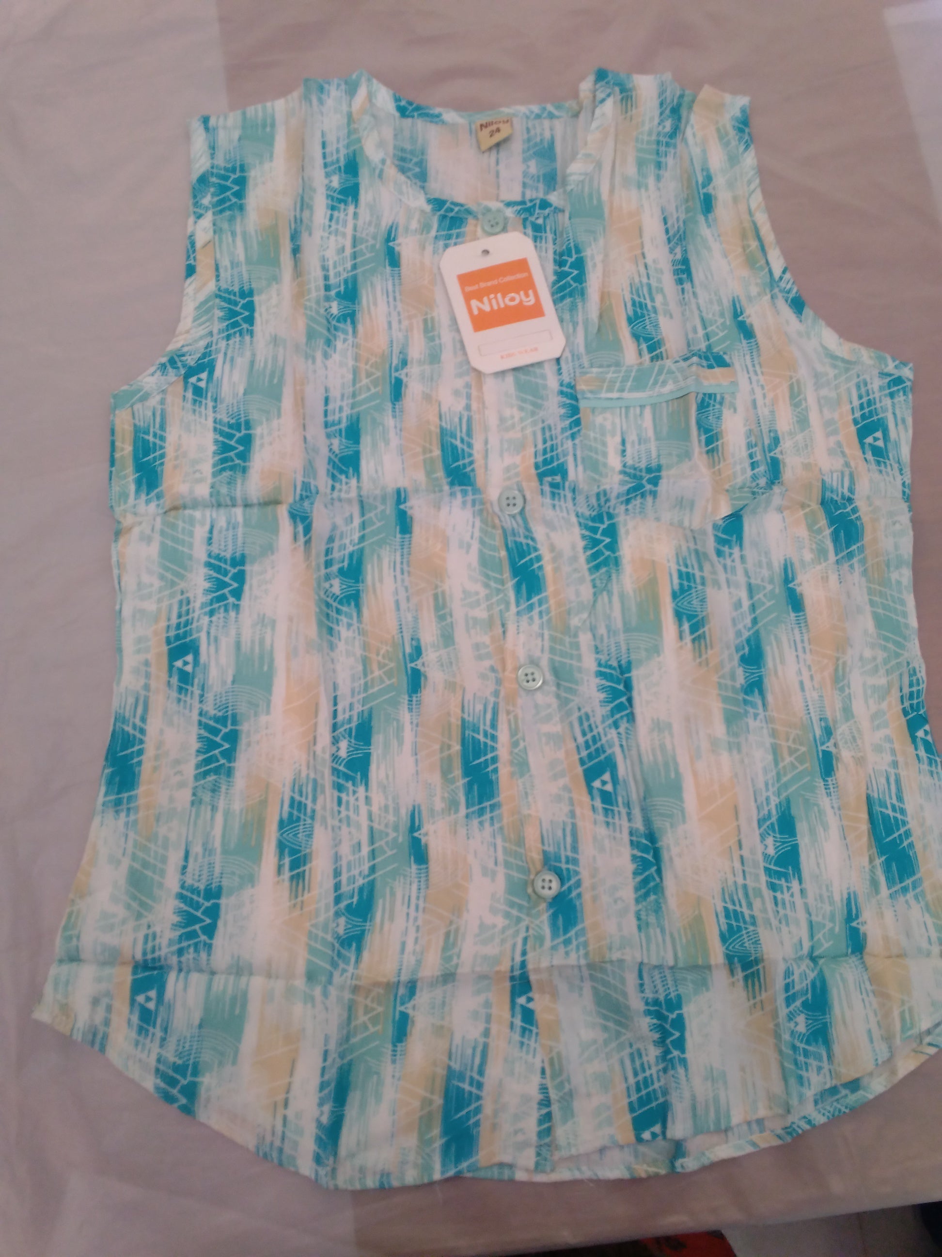 Boys Sleeveless Printed Button-Down Top 174