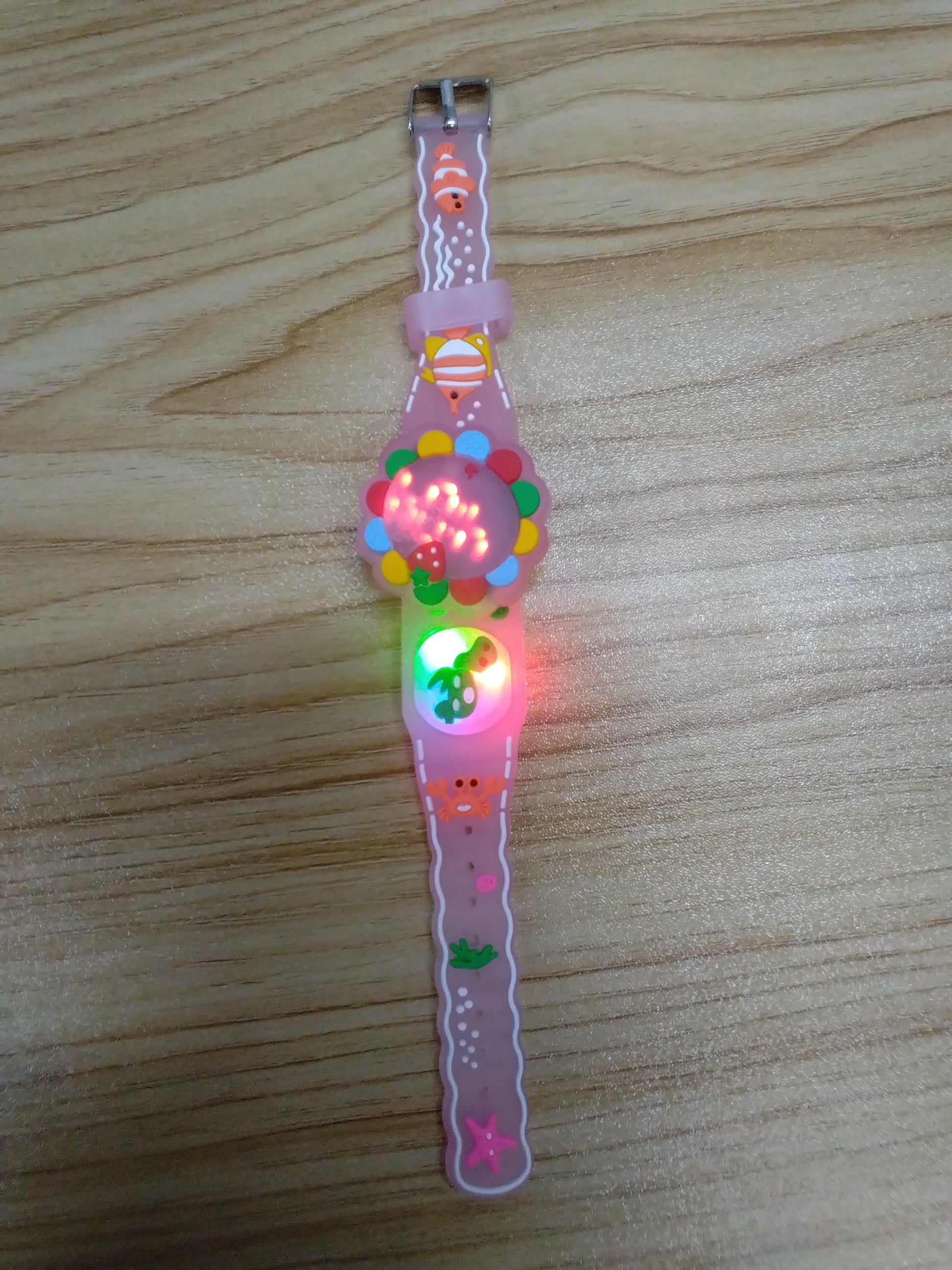 KW22 Kids Cartoon Silicone Strap Watch