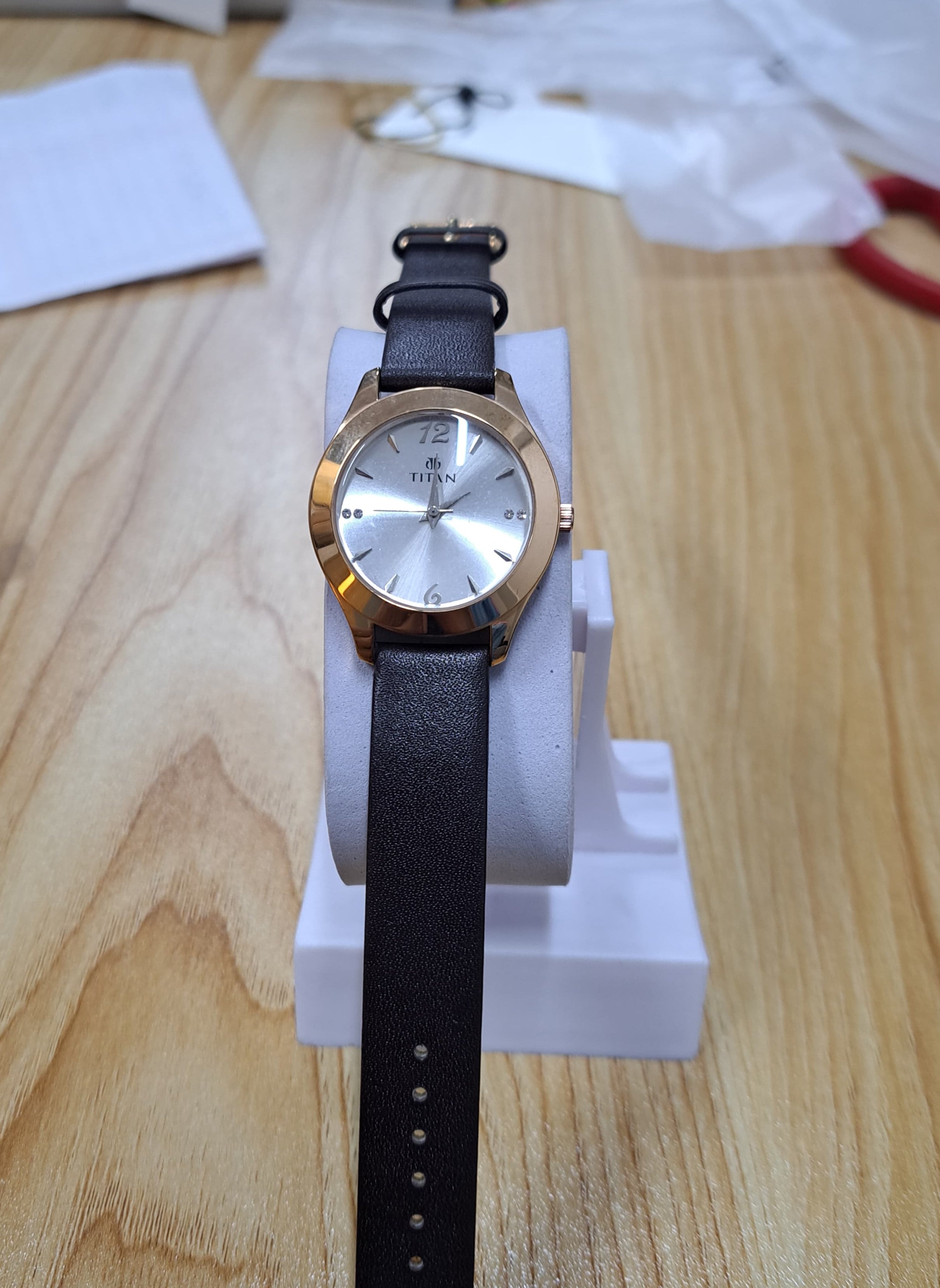 LW 112 Titan Elegant Rose Gold Ladies Leather Strap Watch