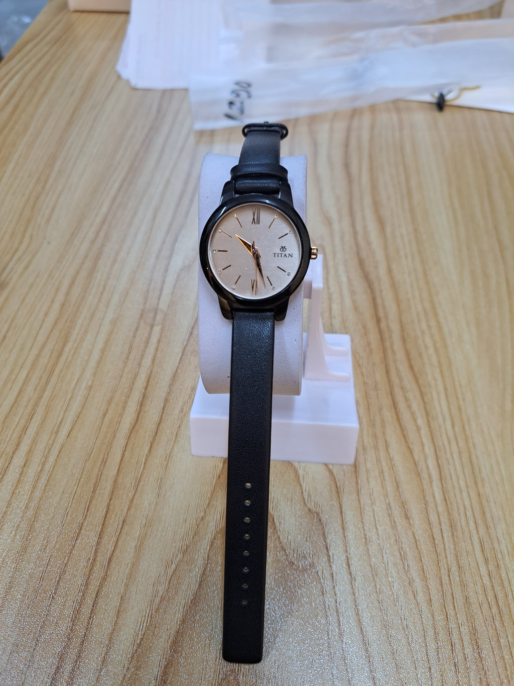 LW 109 Titan Elegant Ladies Black Leather Strap Watch