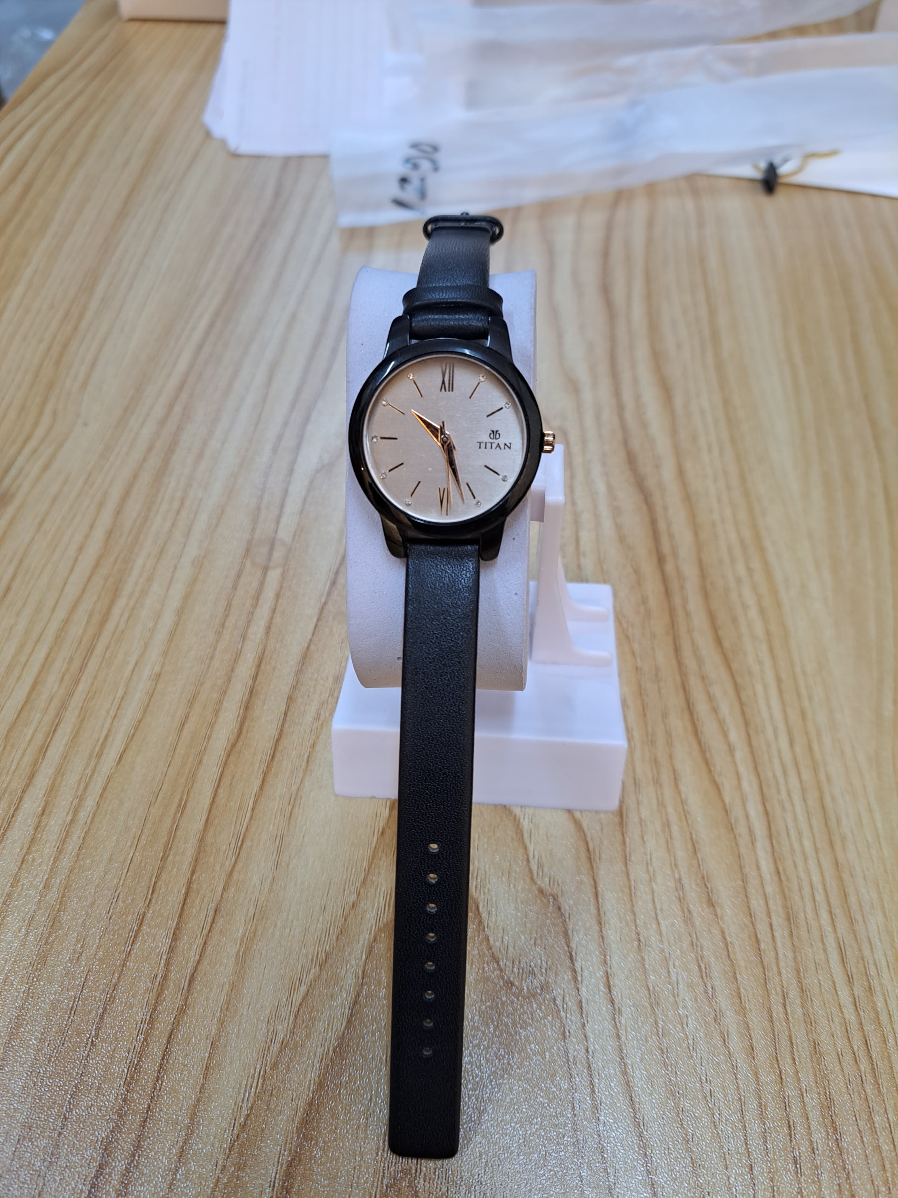 LW 109 Titan Elegant Ladies Black Leather Strap Watch